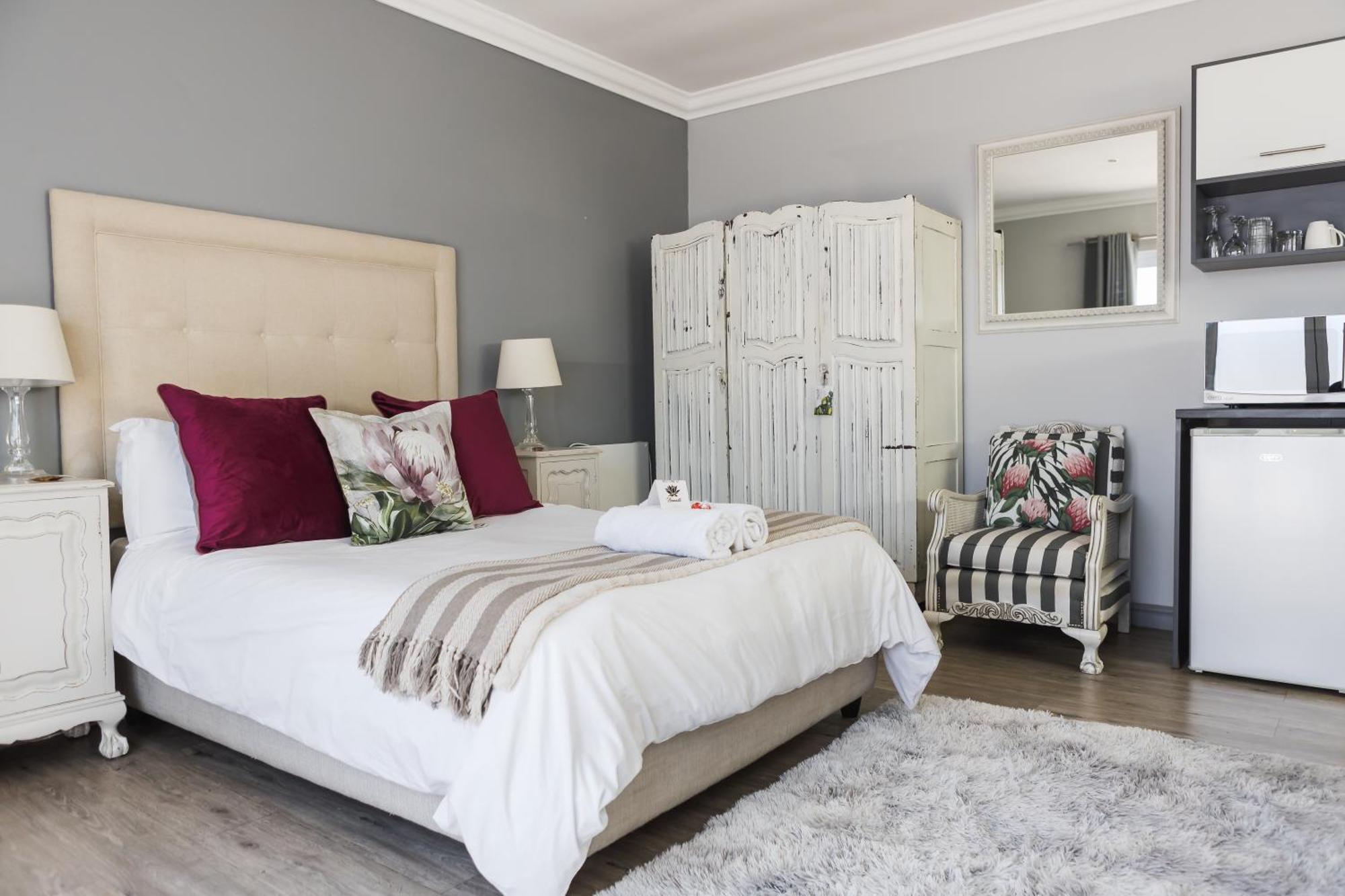Namaste Spacious Studio Apartment Langebaan Exteriör bild