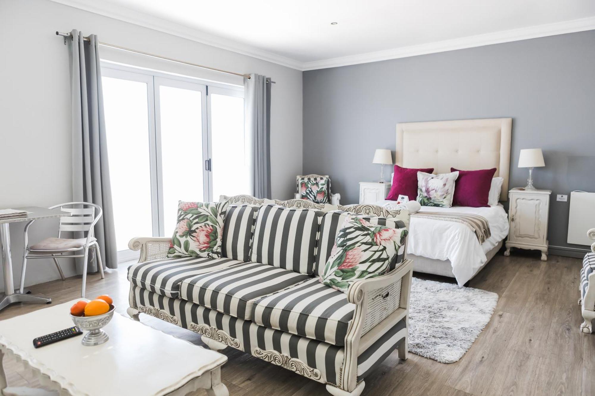 Namaste Spacious Studio Apartment Langebaan Exteriör bild